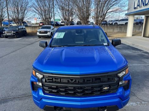 Used 2025 Chevrolet Silverado 1500 Custom image 10