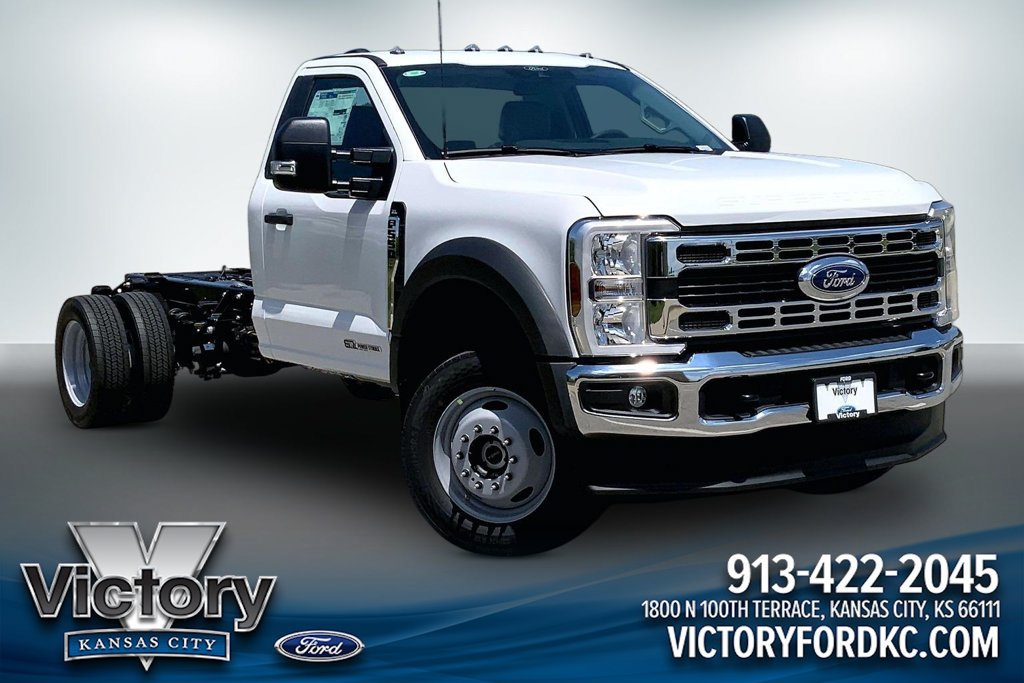 New 2026 Ford F550 4x4 Regular Cab Super Duty image 1