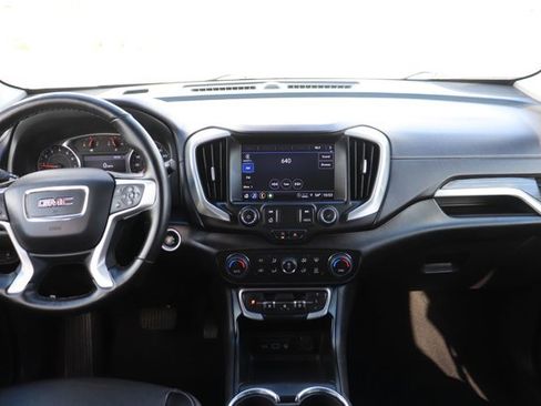 Used 2023 GMC Terrain SLT image 13