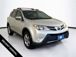 Used 2015 Toyota RAV4 XLE FWD video 1