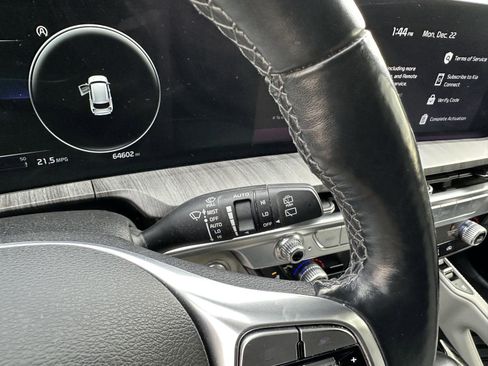 Used 2024 Kia Telluride SX Prestige image 33