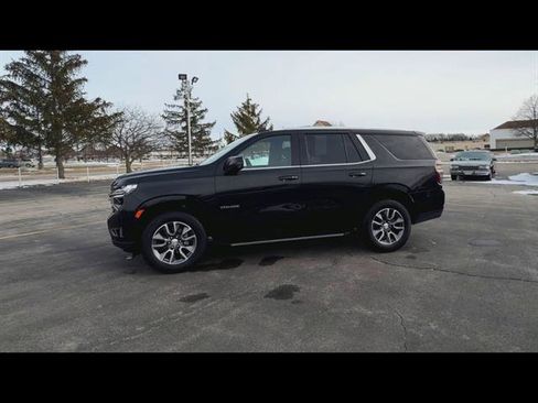 Used 2024 Chevrolet Tahoe LT w/ Luxury Package image 29