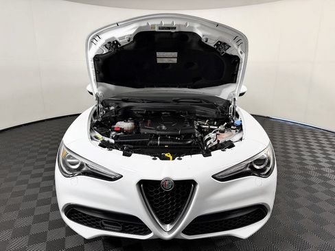 Used 2022 Alfa Romeo Stelvio Ti AWD/4WD image 21