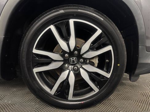 Used 2020 Honda Pilot Touring image 29