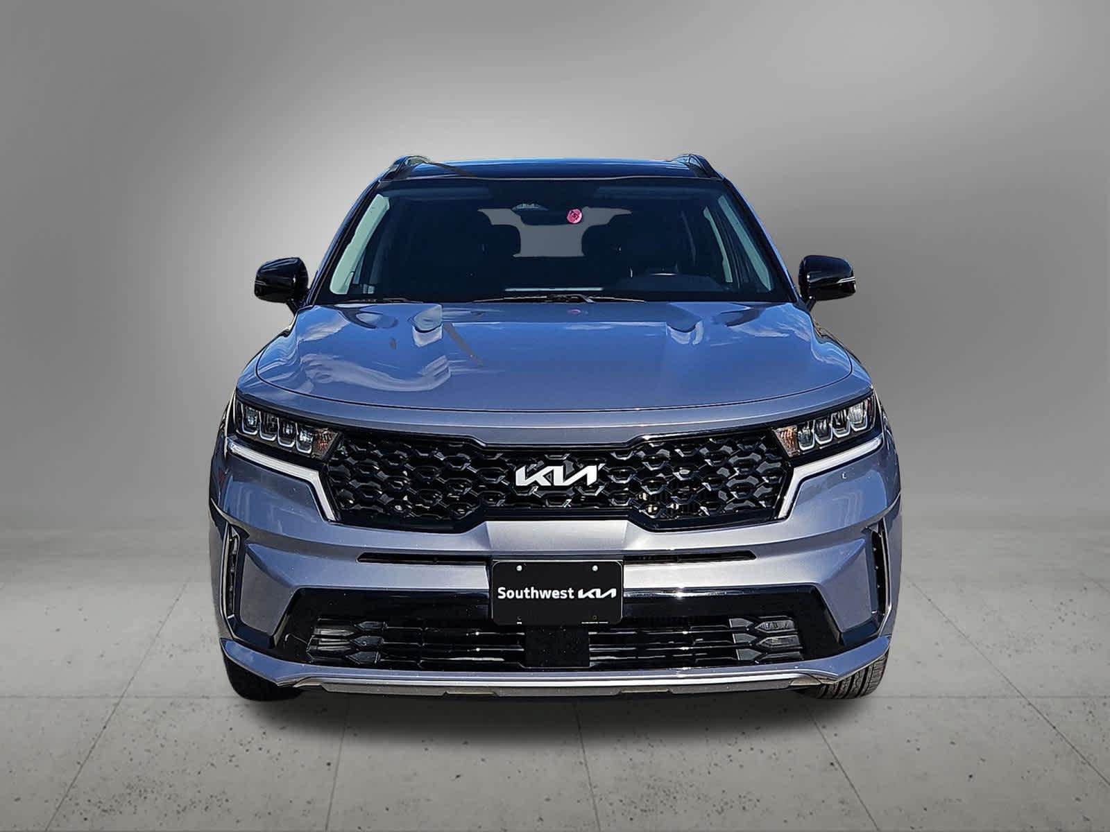 Used 2022 Kia Sorento EX w/ Panoramic Sunroof Package FWD image 8