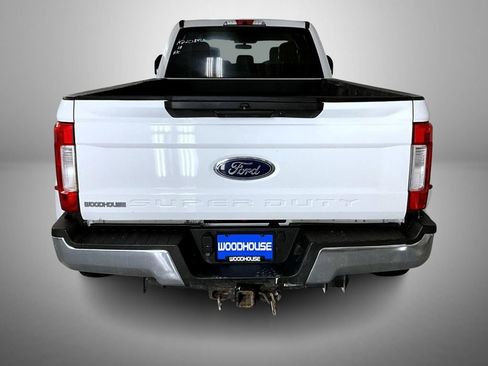 Used 2018 Ford F450 XL w/ Power Equipment Group image 6