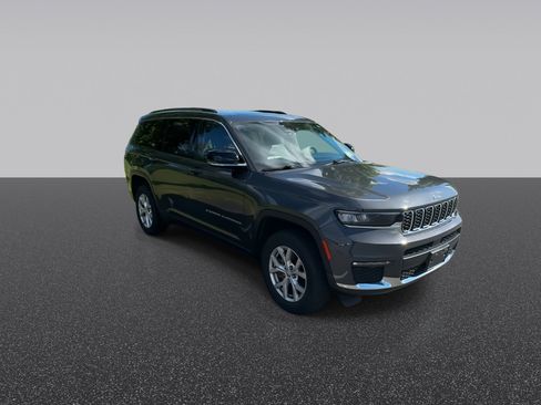 Used 2022 Jeep Grand Cherokee L Limited AWD/4WD image 3