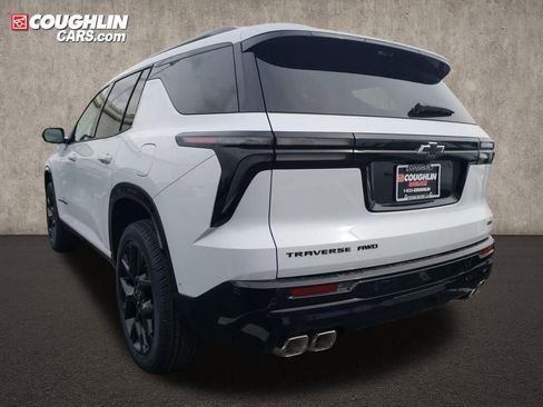 New 2026 Chevrolet Traverse RS image 3