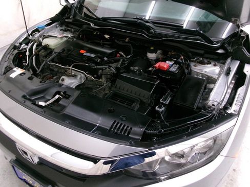 Used 2017 Honda Civic EX image 33