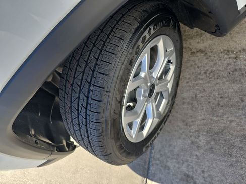New 2026 Jeep Compass Latitude AWD/4WD image 32