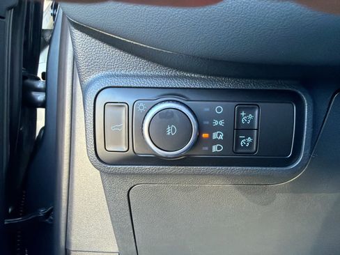 New 2026 Ford Explorer Active w/ Active Comfort Package image 15