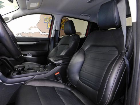 Used 2024 Ford Ranger Lariat w/ FX4 Off-Road Package image 44