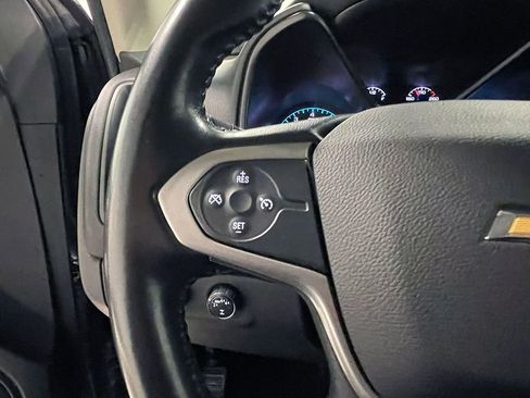 Used 2022 Chevrolet Colorado LT w/ LT Convenience Package AWD/4WD image 34