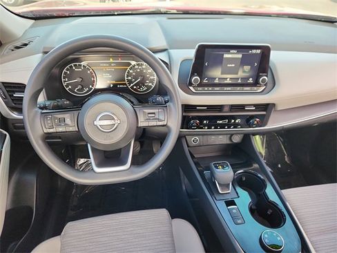 Certified 2023 Nissan Rogue SV image 9