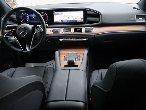 Certified 2025 Mercedes-Benz GLE 450 GLE 450 image 15
