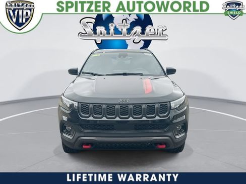 New 2026 Jeep Compass Trailhawk AWD/4WD image 3