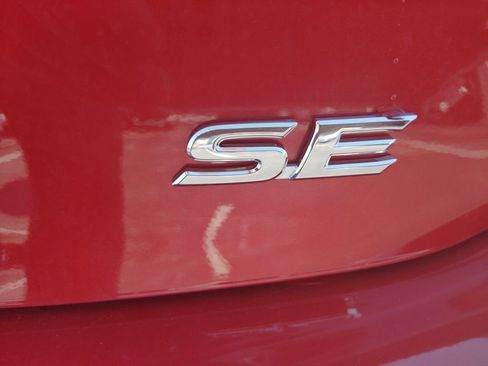 New 2026 Toyota Camry SE w/ Convenience Package image 10