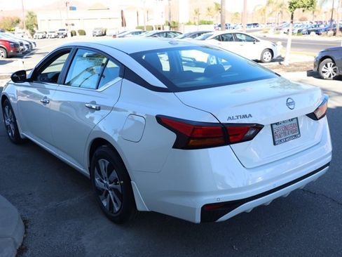 New 2025 Nissan Altima 2.5 S image 6