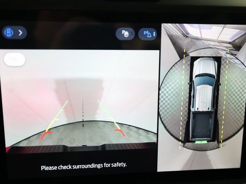 Used 2025 Ford F450 Platinum w/ Platinum Plus Package image 27