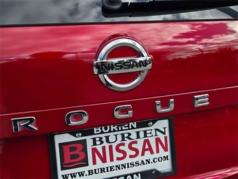 Used 2021 Nissan Rogue S image 13