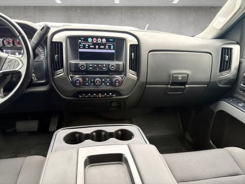Used 2018 Chevrolet Silverado 3500 LT w/ LT Convenience Package AWD/4WD image 3