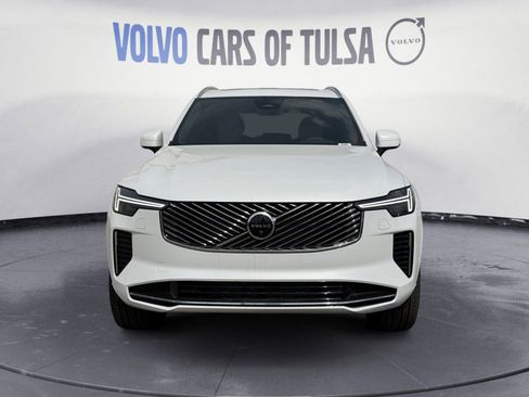 New 2026 Volvo XC90 B6 Plus w/ Protection Package Premier image 8