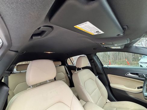 Used 2020 Mercedes-Benz GLA 250 image 20