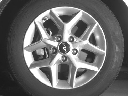 Used 2025 Kia Soul LX w/ LX Technology Package FWD image 12