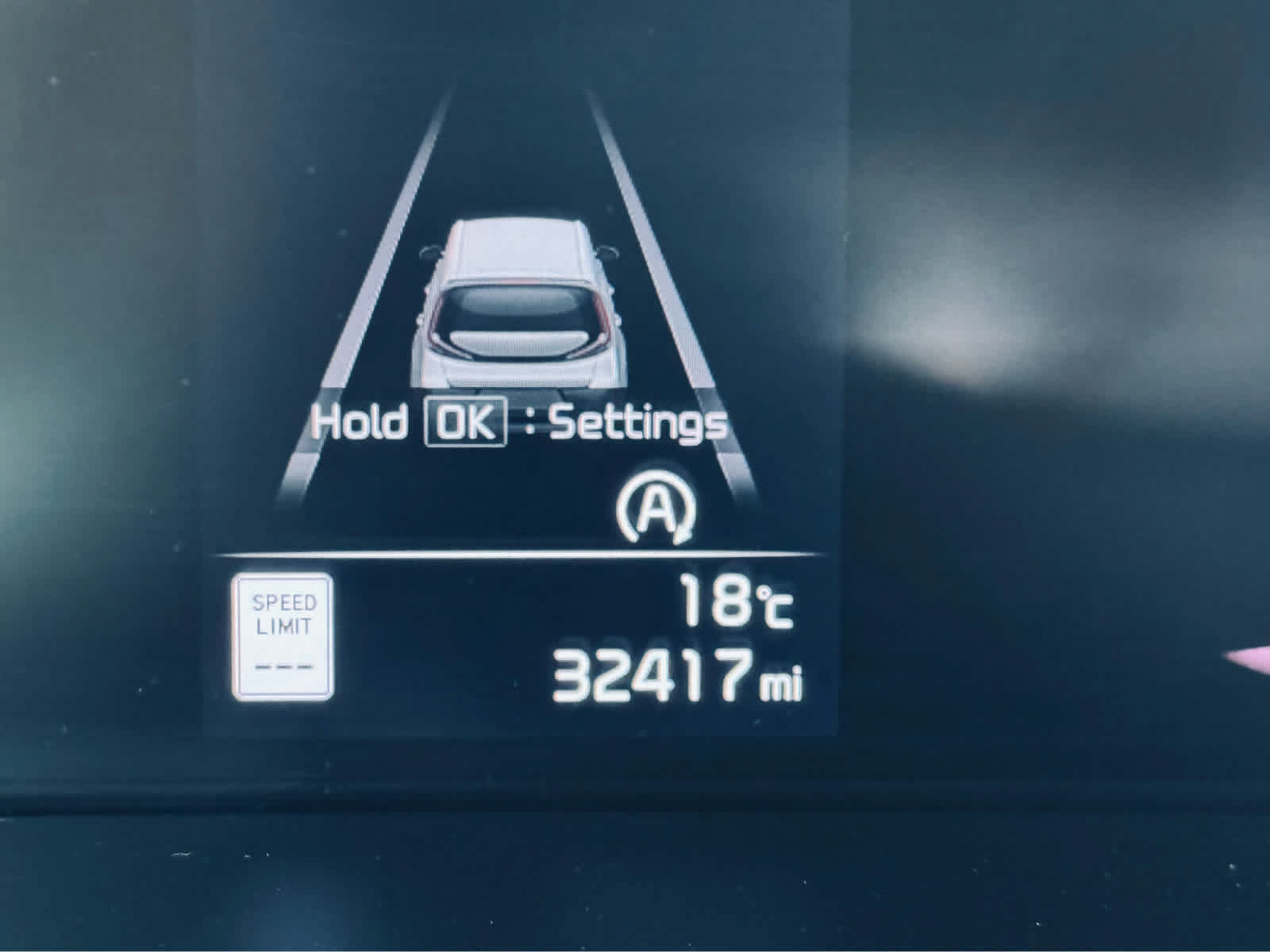 Used 2023 Kia Soul LX w/ LX Technology Package FWD image 26