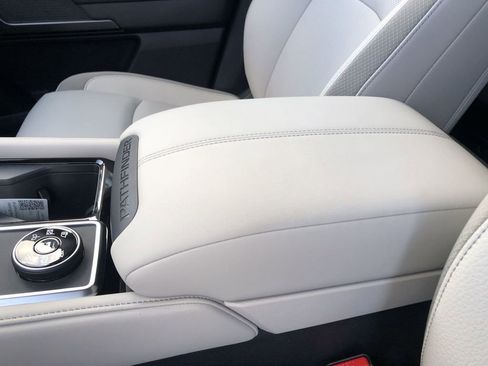 New 2026 Nissan Pathfinder SL AWD/4WD image 27