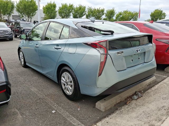 Used 2016 Toyota Prius Two FWD image 6