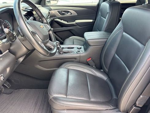 Used 2023 Chevrolet Traverse LT AWD/4WD image 12