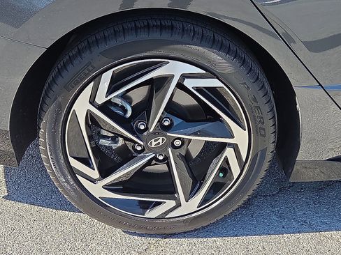 Used 2024 Hyundai Sonata SEL w/ Convenience Package image 7