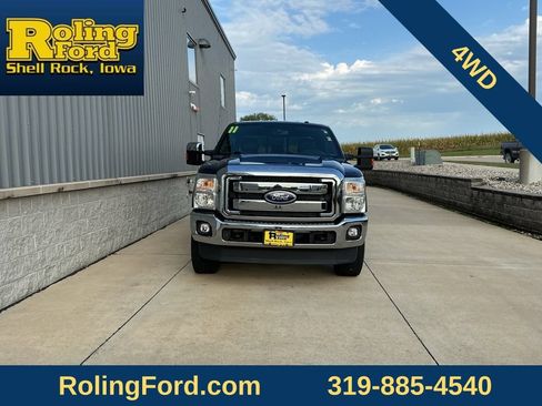 Used 2011 Ford F250 Lariat w/ Lariat Interior Pkg AWD/4WD image 4