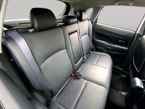 Used 2017 Mitsubishi Outlander Sport SEL FWD image 18