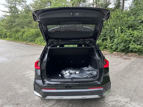 Certified 2025 BMW X1 xDrive28i w/ Convenience Package image 30