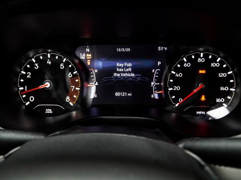 Used 2024 Jeep Compass Limited image 30