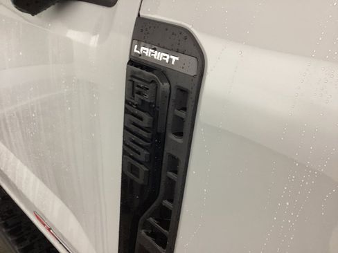 New 2026 Ford F250 Lariat w/ Black Appearance Package AWD/4WD image 31