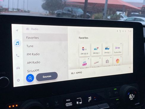 Certified 2024 Toyota Grand Highlander XLE image 19