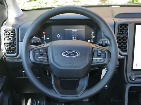 New 2025 Ford Ranger XL AWD/4WD image 6
