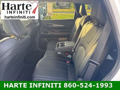 New 2026 INFINITI QX60 Luxe w/ Cargo Package image 8