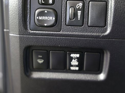 Used 2016 Toyota 4Runner SR5 image 27