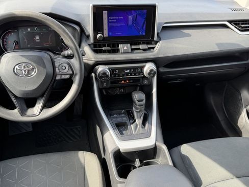 Used 2024 Toyota RAV4 XLE FWD image 17