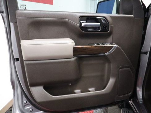 Used 2020 GMC Sierra 1500 SLT AWD/4WD image 29