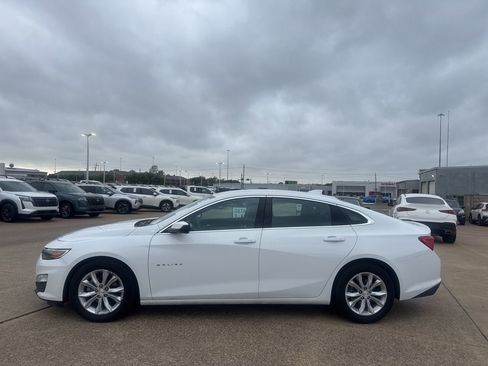 Used 2024 Chevrolet Malibu LT image 11