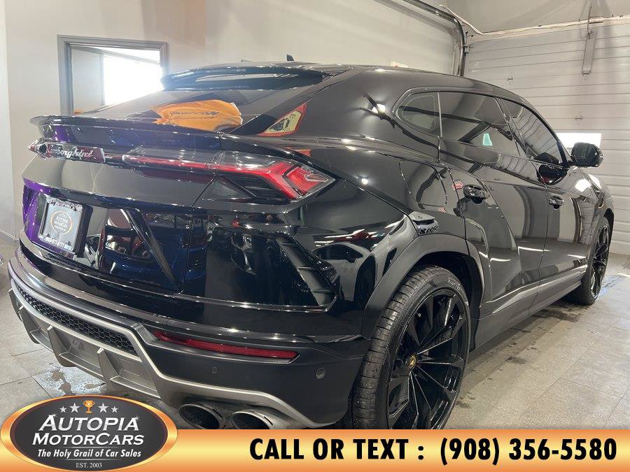 Used 2020 Lamborghini Urus AWD/4WD image 5