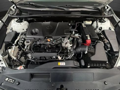 Used 2018 Toyota Camry XSE w/ Audio Package FWD image 23