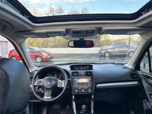 Used 2015 Subaru Forester 2.0XT Touring w/ Popular Package #2 image 39