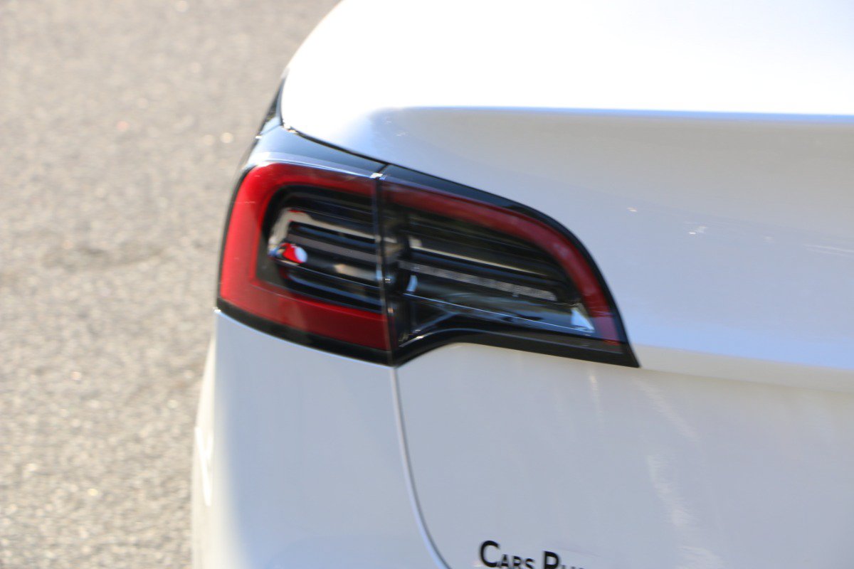 Used 2023 Tesla Model 3 Standard Range RWD image 6