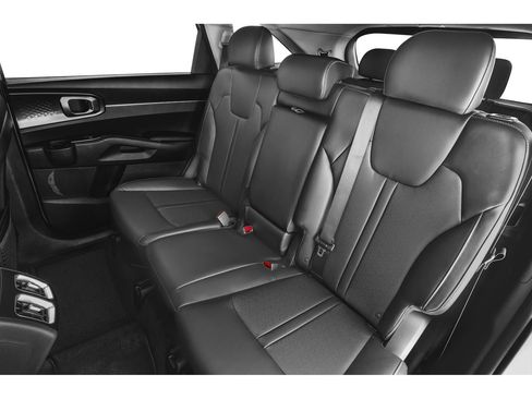 Used 2021 Kia Sorento S w/ Panoramic Sunroof Package image 9